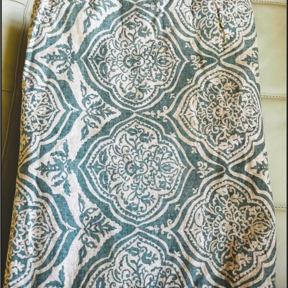 Pottery Barn Table Runner